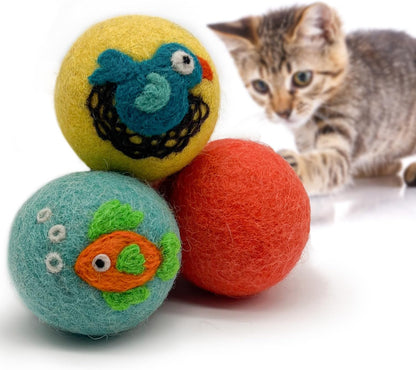 Organic Wool Felt Balls - 3 Pack Love Ewe Pet Supplies – 2In Colorful & Durable Cat Toys Handmade from New Zealand, Ideal for Indoor Play and Mental Stimulation – Fish & Bird Design